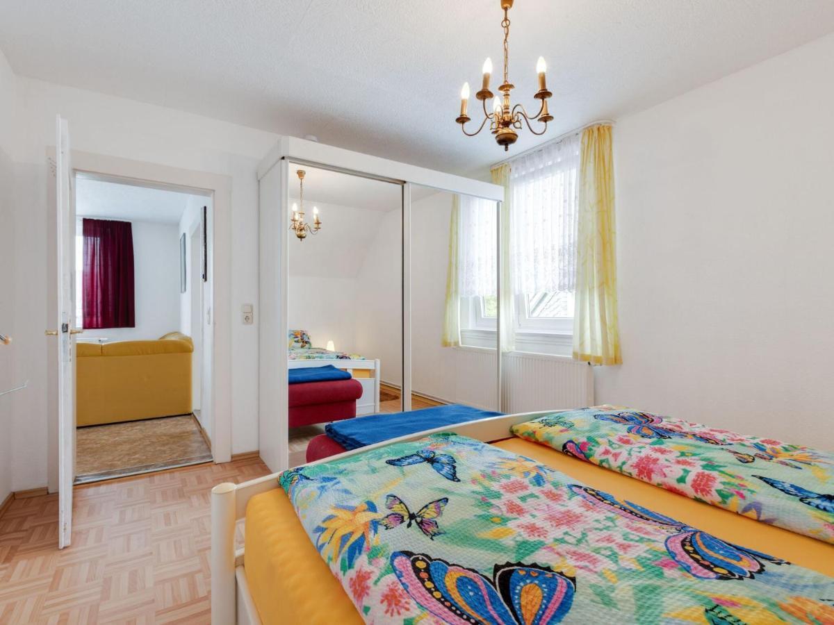Cozy Apartment In Altenfeld With Garden Luaran gambar