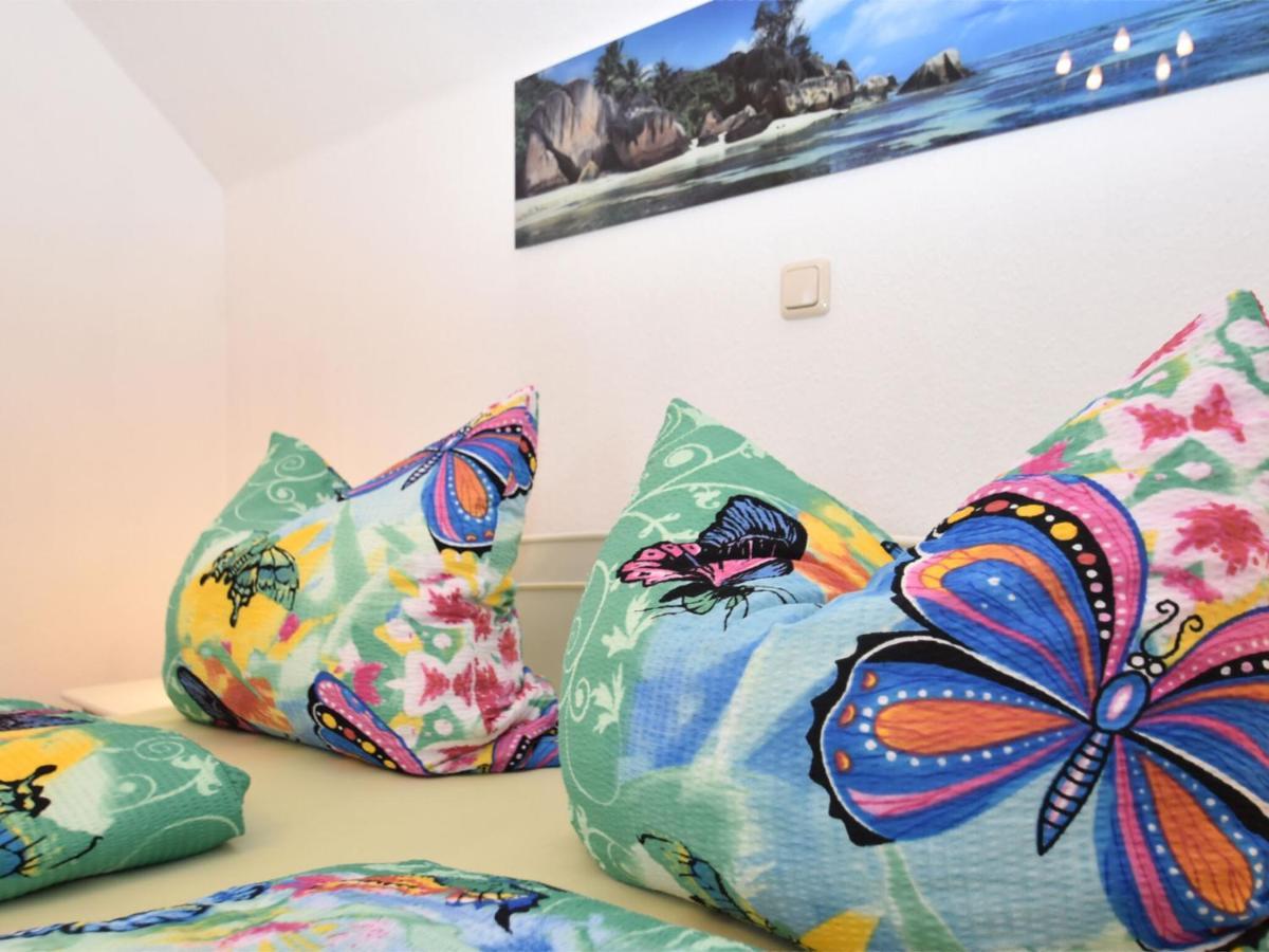 Cozy Apartment In Altenfeld With Garden Luaran gambar